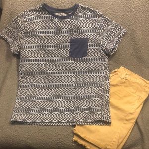 Navy blue/ white Mossimo t-shirt